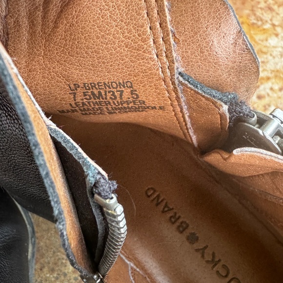 Lucky Brand Western Bootie - Picture 4 of 7